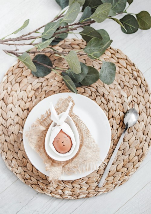 no waste easter table hilton