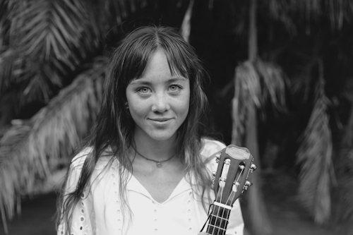 mith 12 mar 2025 top