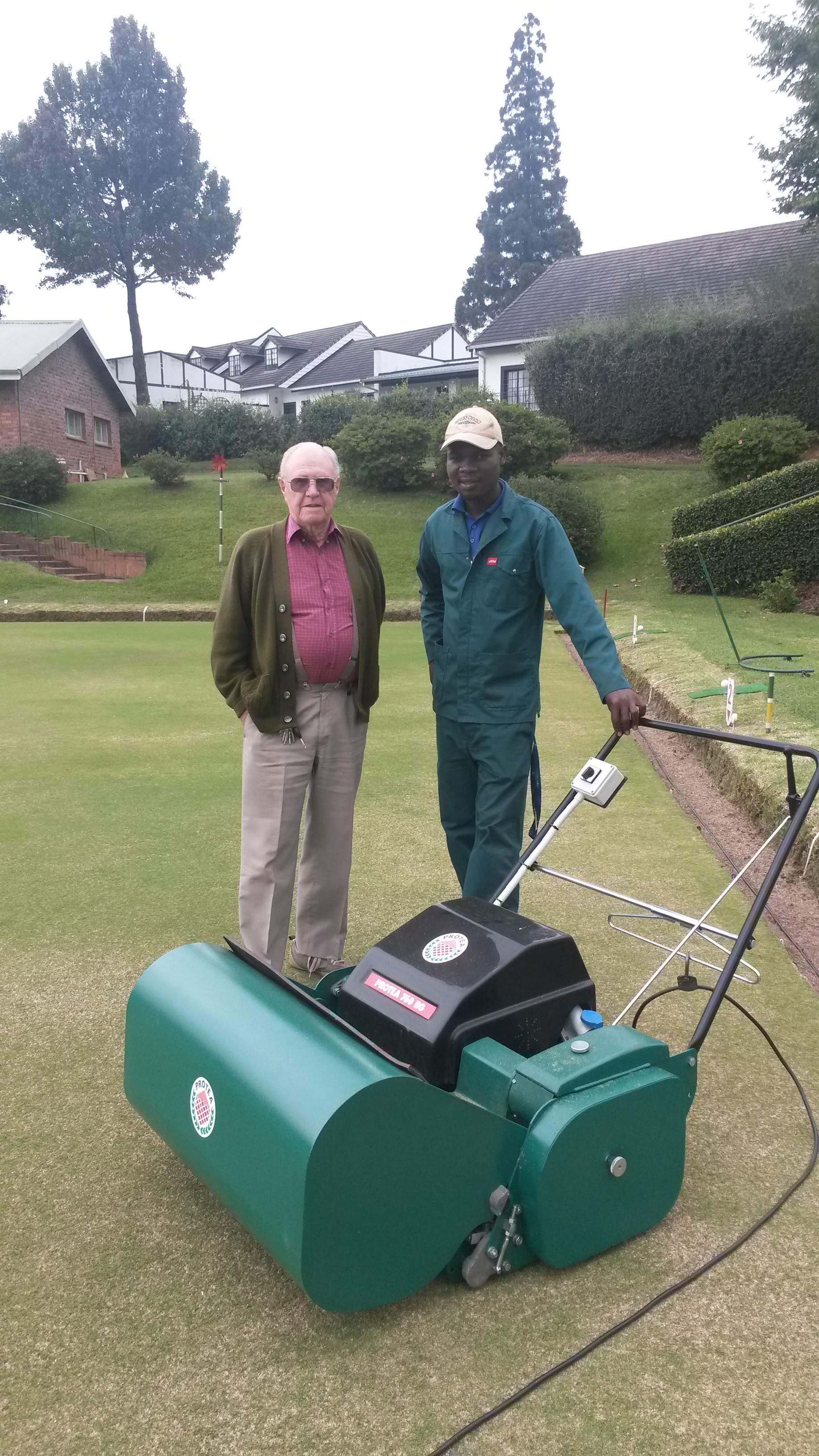 bowling club mower