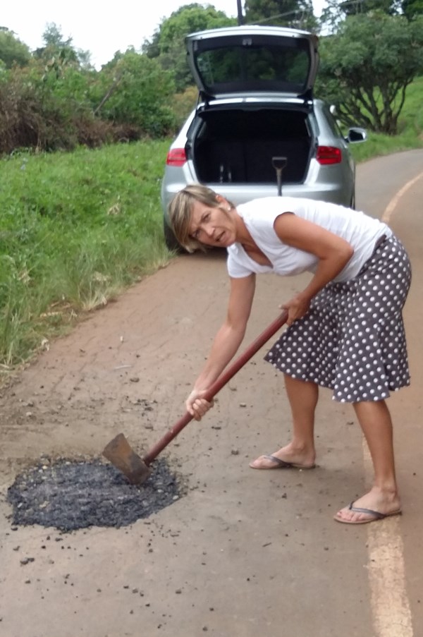 gill bure pothole fix